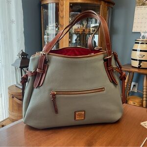 Dooney & Bourke Pebble Nina hobo in Heather